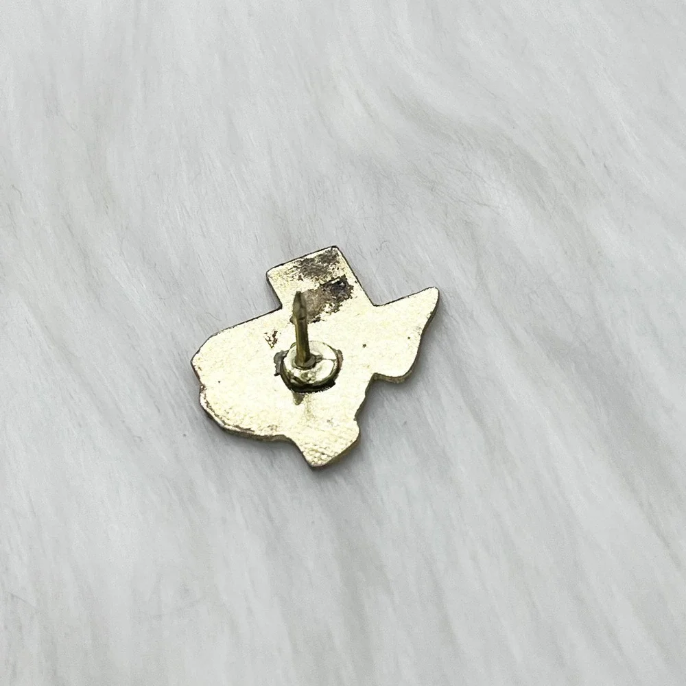 🔮‎ 5/$25 Vintage Texas Armadillo Pin